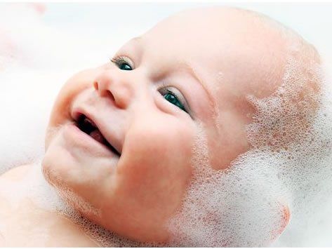 Як купати немовля