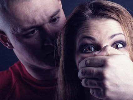 Згвалтував сестру дружини, а дружину запроторив до психлікарні