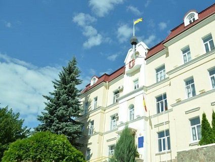 Жителі Луцька збирають підписи за відкликання депутатів міськради