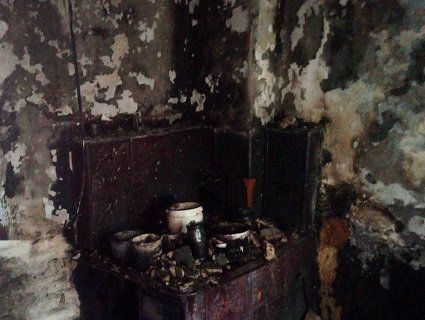 На Тернопільщині жінка згоріла у себе вдома