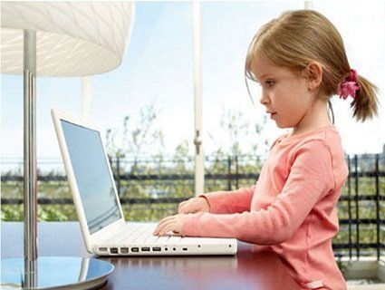 Як навчити дитину користуватися комп’ютером