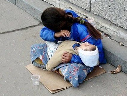 Лучанка намагалася вкрасти дитину в Сумах для жебракування