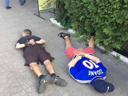 Співробітник волинського суду входив в угруповання, яке торгувало наркотиками