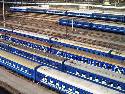 В «Укрзалізниці» придумали спосіб заробітку на курцях