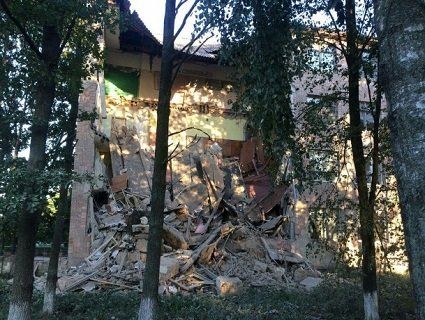 У Любешові обвалилася стіна місцевого коледжу