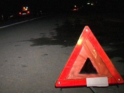 Заснув на дорозі і загинув