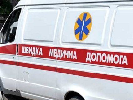 Перехожі знайшли в парку труп молодого чоловіка