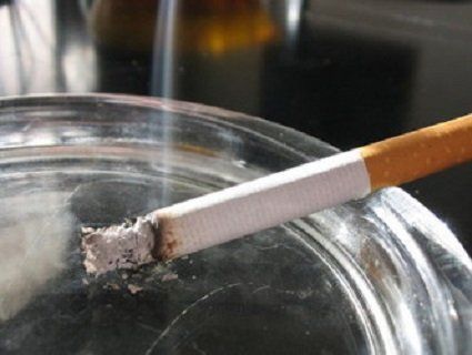 Квартира ледь не згоріла через недопалок