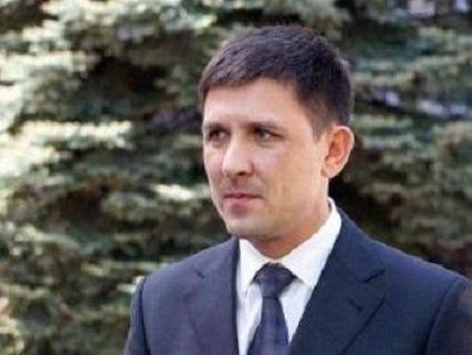 З Луцької поліції звільнили слідчого, який попався на хабарі