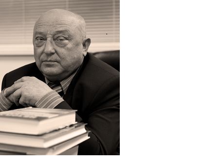 Вітаємо та пишаємось своїм видатним земляком