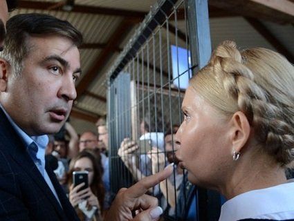 Тимошенко потрапила в базу «Миротворця»