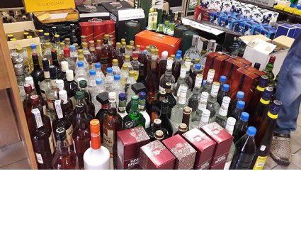 В Луцьку виявили підроблений елітний алкоголь