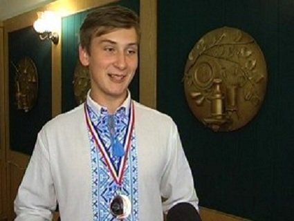Лучанин здобув золоту медаль на олімпіаді у Франції