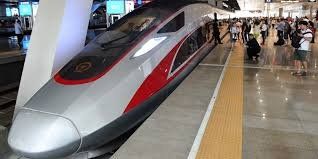 Самий швидкий поїзд в світі уже курсуює Китаєм.