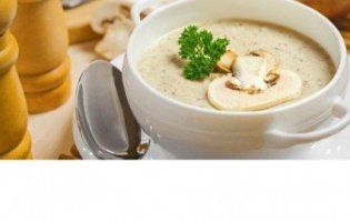 Найсмачніші рецепти грибних супів в сезон грибів.