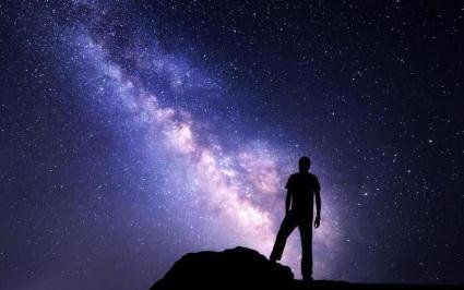 Учені знайшли загублену половину Всесвіту