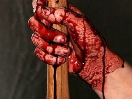 На Буковині жінка забила палицею до смерті співмешканця