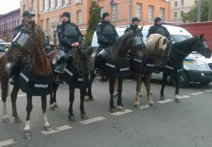 Українських поліцейських пересадили на 