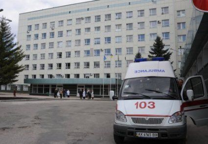 Одна з сестер, постраждалих  у ДТП в Харкові починає приходити до тями