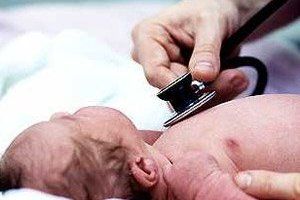 Дві голови на одне тіло: в Індії народилися сіамські близнюки (відео)