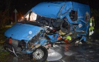 Українець загинув у ДТП у Словаччині, ще троє осіб травмовано (відео)