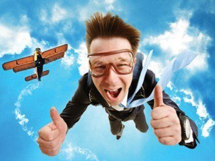 9 цікавих фактів, які потрібно знати про стрибки з парашутом