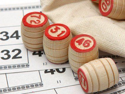 Купив лотерейні квитки, щоб погасити борги компанії (відео)