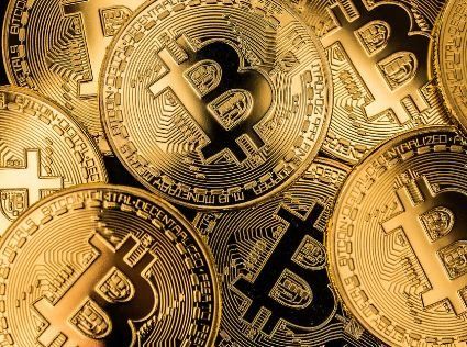 Рекордне зростання – ціна Bitcoin майже $ 11 тис.