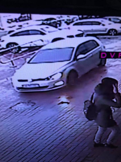 Даша Астаф'єва стала жертвою – викрали улюблене червоненьке авто
