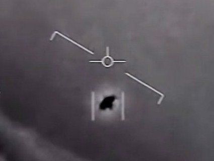 Пентагон опублікував відео перехоплення НЛО (відео)