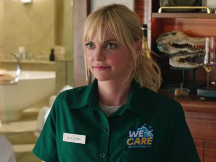 Вийшов трейлер нової комедії «За бортом» (відео)