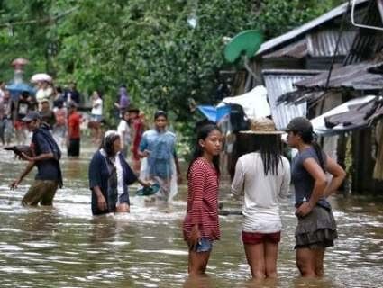 Шторм на Філіппінах – багато жертв та постраждалих (відео)
