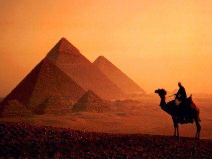 Загадкові прикраси і зброя єгиптян: звідки вони і скільки їм тисячоліть?