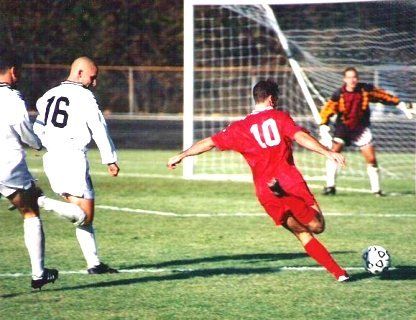 Фатальне невезіння: за 5 секунд чотири рази били у ворота і ні разу не вцілили