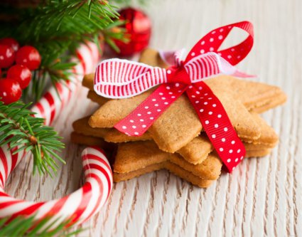 Які солодощі популярні у різних країнах на Різдво?