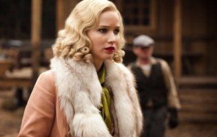 Вийшов новий трейлер захопливого трилера «Червоний горобець» (відео)