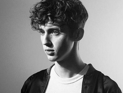 Зворушлива композиція молодого виконавця підкорює користувачів YouTube (відео)