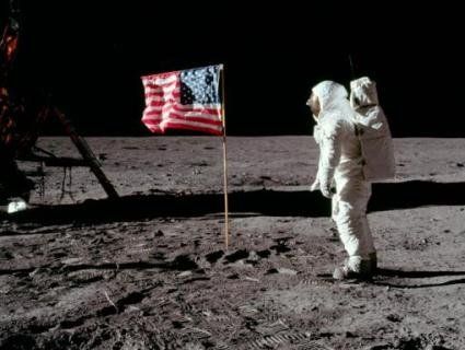 Америка визначилася з термінами підкорення Місяця
