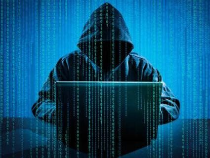Кіберполіція викрила хакера, який зламував бази світових банків та готелів (відео)