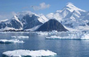 Льодовики в Арктиці рекордно зменшуються (відео)