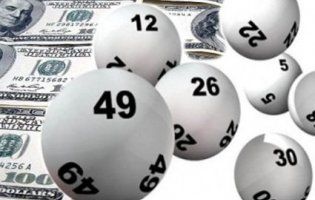 Виграв у лотерею 457 мільйонів доларів