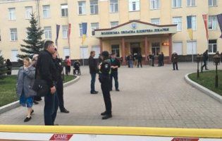 Замінували Волинську обласну клінічну лікарню (фото)