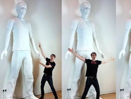 Показали, як друкували найбільшу 3D-скульптуру людини (відео)