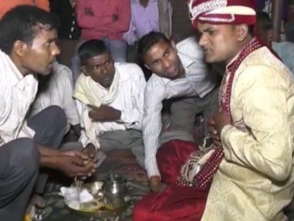 В Індії на власному весіллі наречений отримав кулю в груди