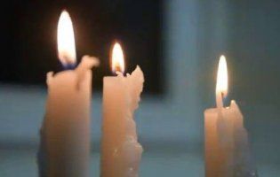При незрозумілій ситуації у храмі поставте три свічки