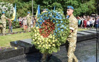 У Луцьку з нагоди Дня пам'яті та примирення участь в заходах взяли іноземні гості