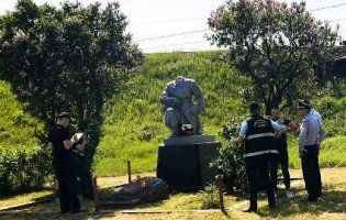 На Волині пошкодили радянський пам’ятник