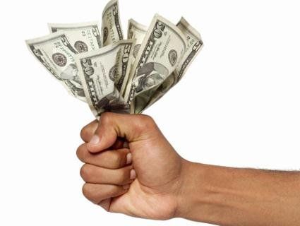 Вінницькі чиновники беруть хабарі опалювальною технікою