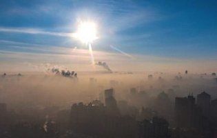 Сім мільйонів людей помирає щорічно через брудне повітря