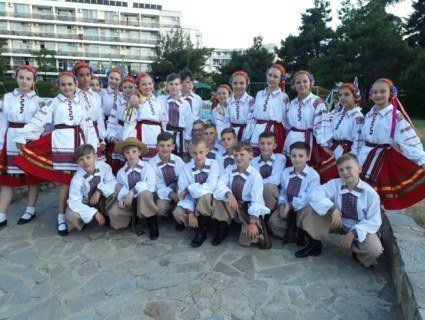Луцькі танцюристи привезли Гран-прі з Міжнародного фестивалю у Болгарії (фото)